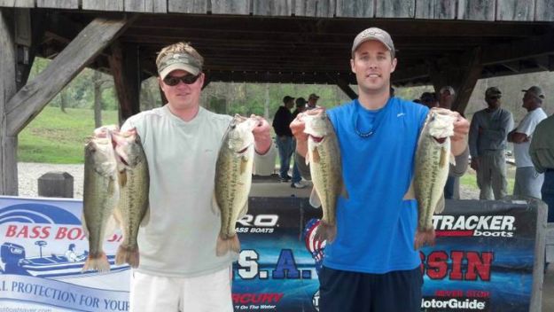 Singleton/Engle win on Patoka
